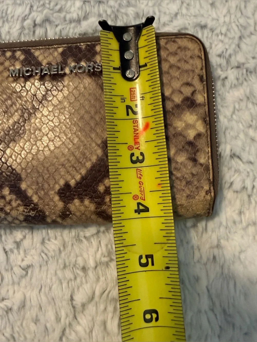 Michael Kors wallet - Picture 5 of 5
